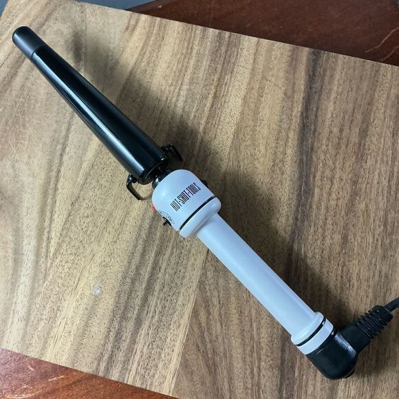 Hot Shot Tools Tapered Black Pearl 1 1/4" Ceramic Curling Iron 8 Ft Cord S510405 - Picture 1 of 6